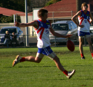 Russell Lehman in action for Gippsland Power