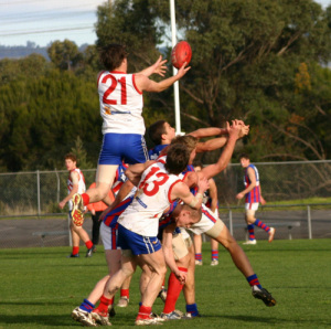 Jake Nash goes for a big fly against Oakleigh